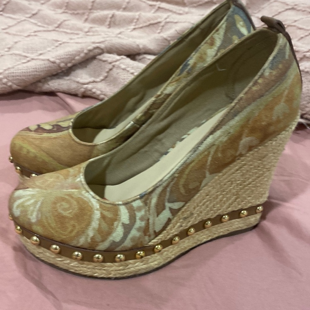 Platform Wedge shoes